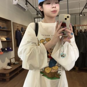 Cartoon Print Casual Oversized Long Sleeve T-Shirt for Autumn & Winter - Korean Style, Youthful and Slimming Cotton Tee