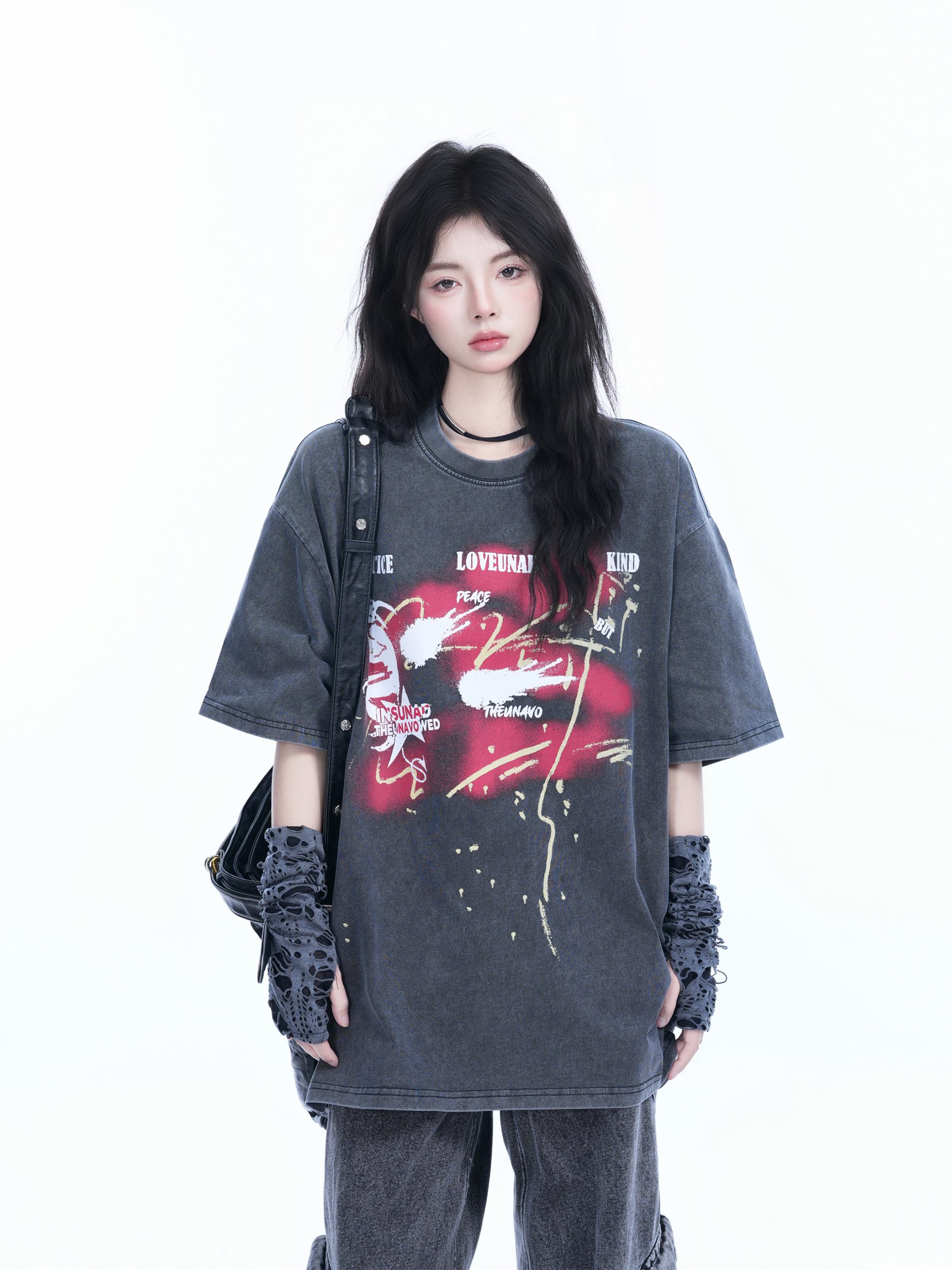 Vintage American-Style Oversized Short-Sleeve T-Shirt for Women - "Sit and Eat Until the Mountains Are Empty" - Trendy Loose Fit Vintage American-Style Oversized Short-Sleeve T-Shirt for Women - "Sit and Eat Until the Mountains Are Empty" - Trendy Loose Fit