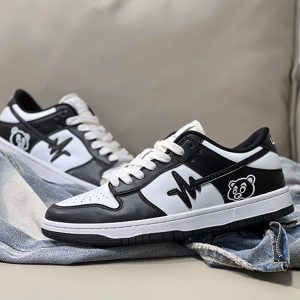 Concert Outfit American Retro Casual Sneakers