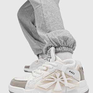 Concert Outfit Casual Preppy Sneakers