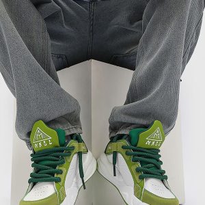 Concert Outfit Casual Preppy Sneakers