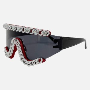 Concert Outfit Chain-Embellished Sunglasses