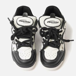 Concert Outfit Contrast Color Star Chucky Sneakers