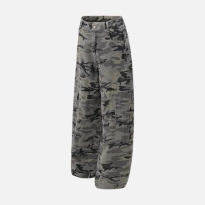 Concert Outfit Curved Leg Paneled Camouflage Cargo Pants