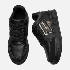 Concert Outfit Dark Embroidered Letters Skate Shoes