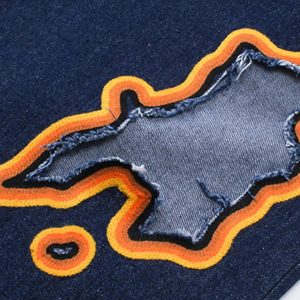 Concert Outfit Flame-Scarred Towel Embroidered Jeans