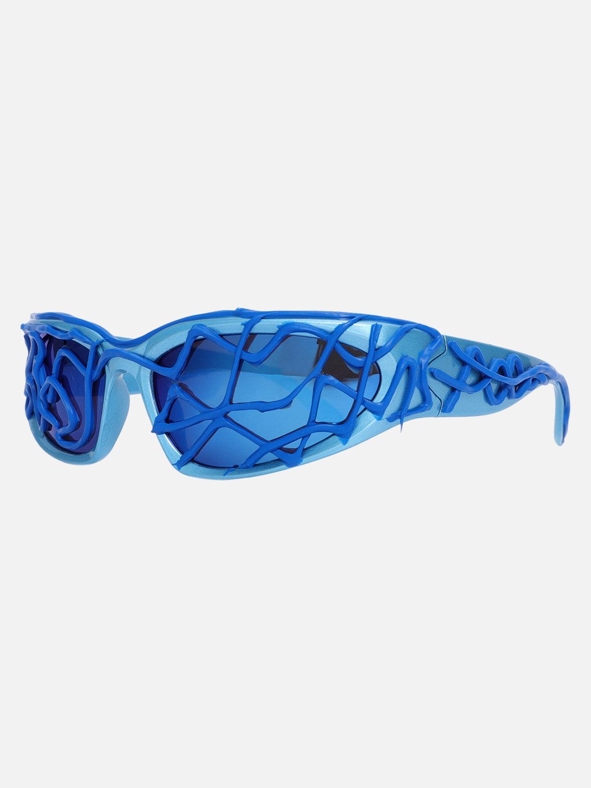 Concert Outfit Futuristic Wavy Frame Sunglasses Concert Outfit Futuristic Wavy Frame Sunglasses