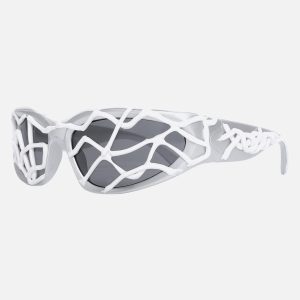 Concert Outfit Futuristic Wavy Frame Sunglasses