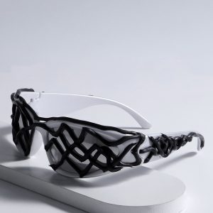 Concert Outfit Futuristic Wavy Frame Sunglasses
