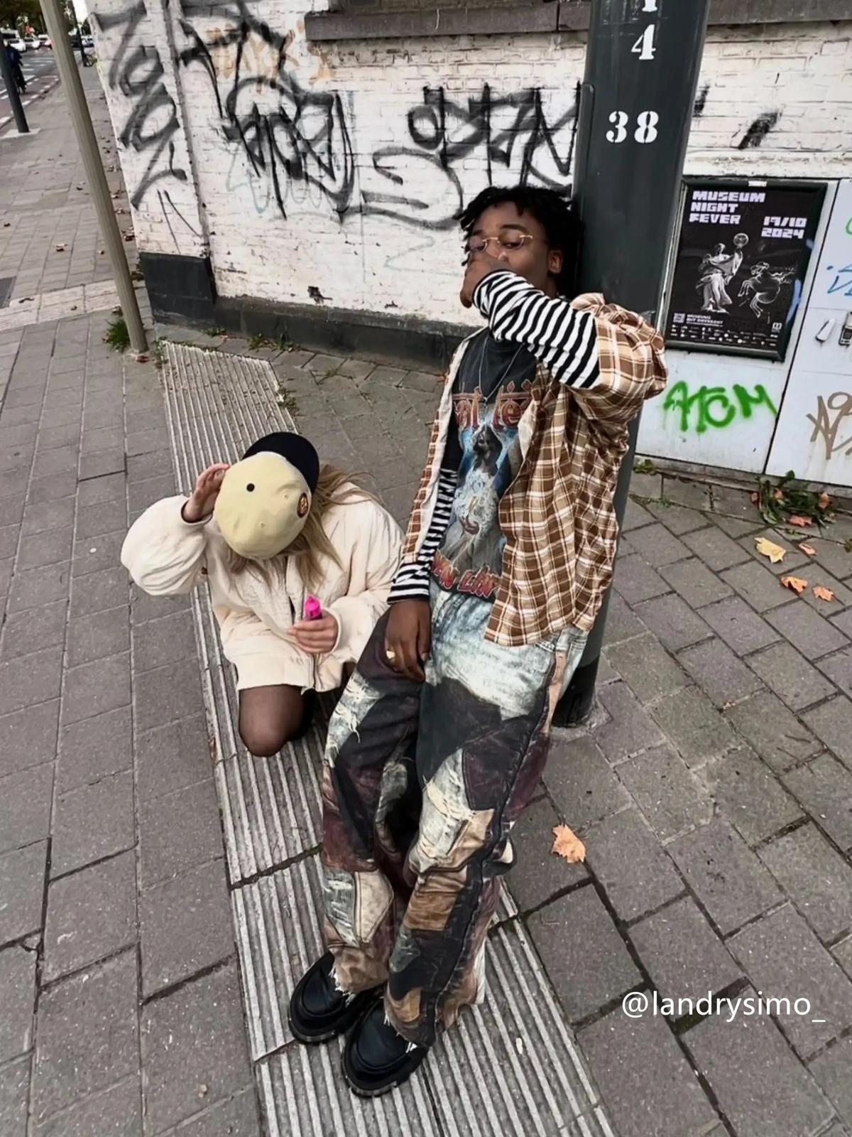 Concert Outfit High Street Distressed Washed Printed Jeans Concert Outfit High Street Distressed Washed Printed Jeans