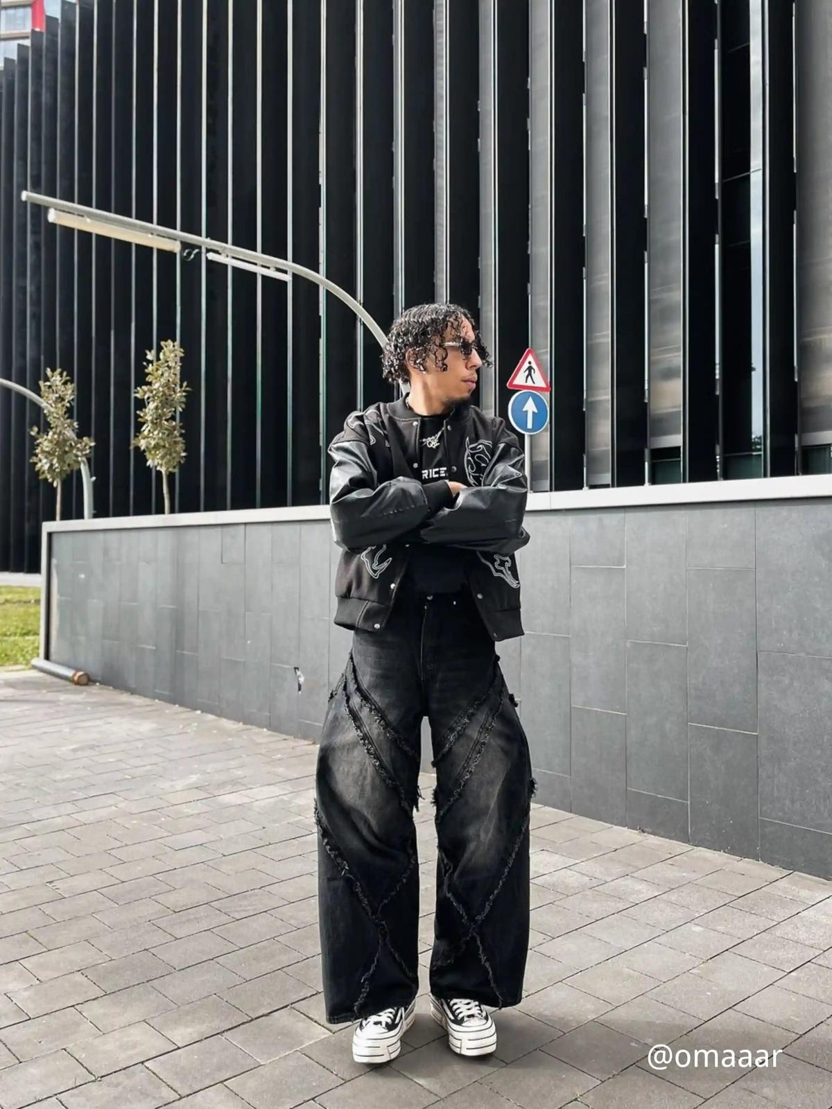 Concert Outfit High Street Hip Hop Washed Distressed Jeans Concert Outfit High Street Hip Hop Washed Distressed Jeans