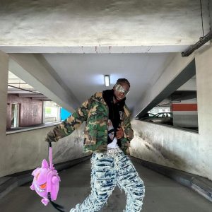 Concert Outfit High Street Washed Slim Fit Jeans