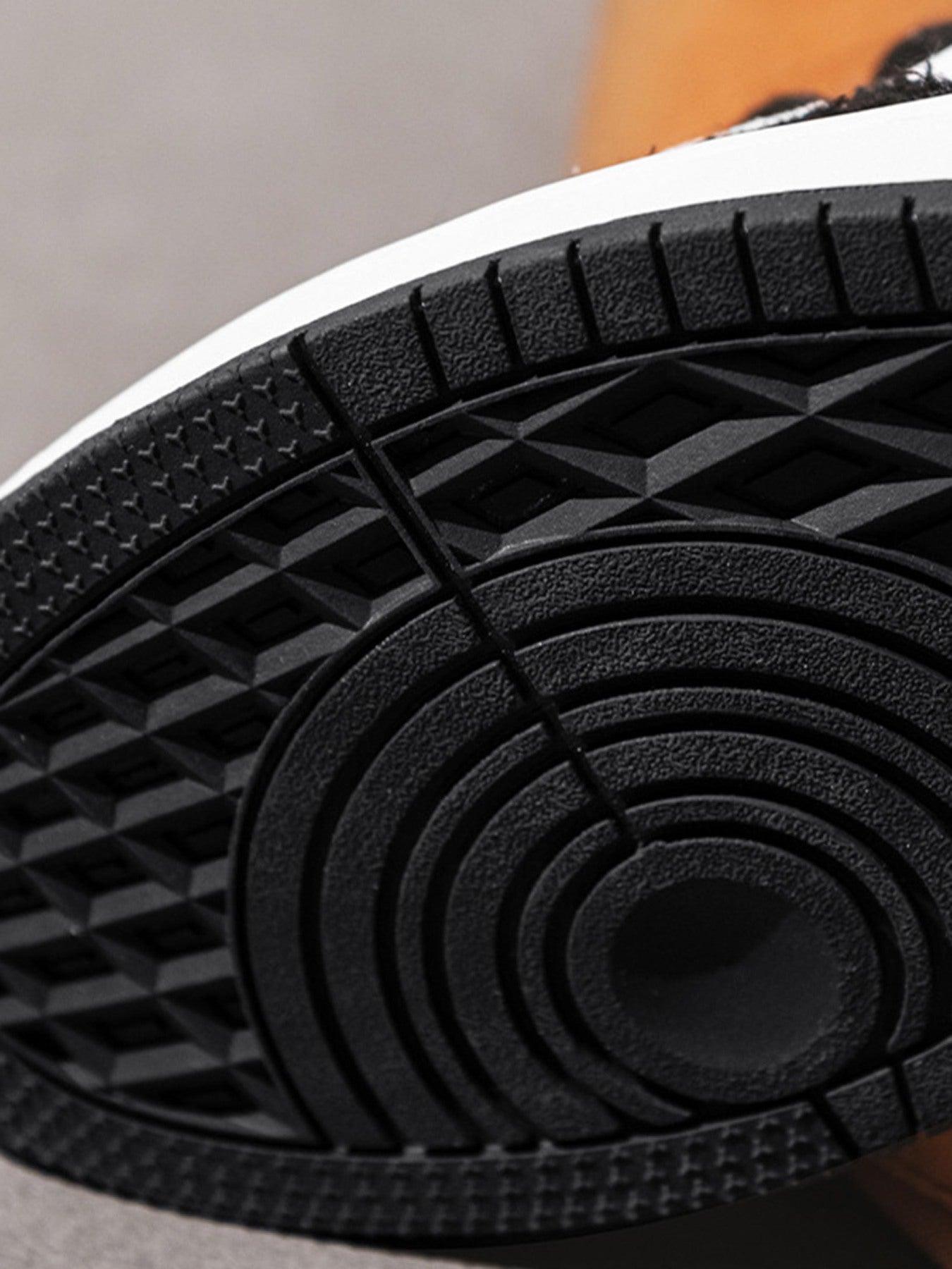 Concert Outfit Retro Casual Sneakers Concert Outfit Retro Casual Sneakers