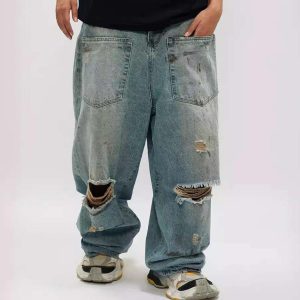 Concert Outfit Reverse Pocket Ripped Jeans