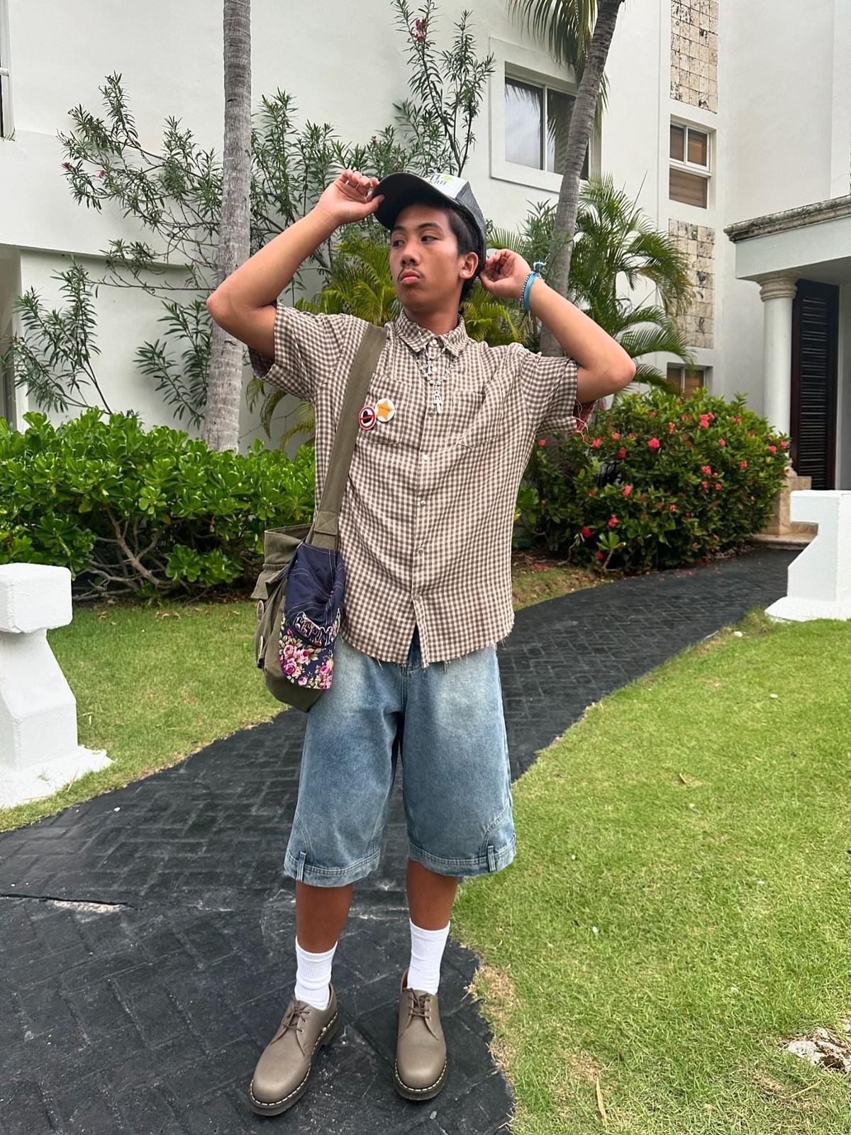 Concert Outfit Street Reversible Short-Sleeved Shirt Concert Outfit Street Reversible Short-Sleeved Shirt