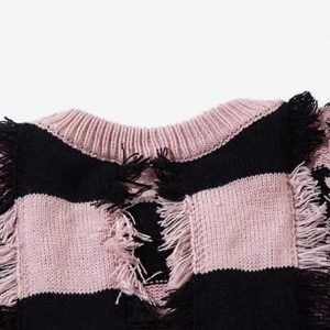 Concert Outfit Street Star Stripe Whisker Ripped Crew Neck Sweater