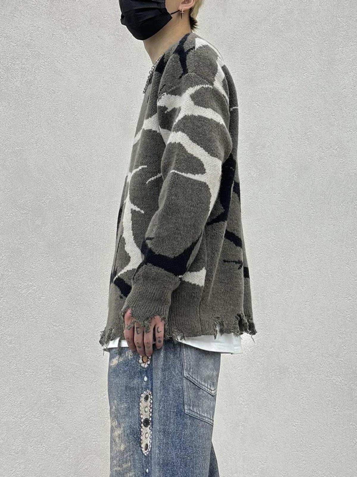 Concert Outfit Thorn Destroyed Sweater Concert Outfit Thorn Destroyed Sweater