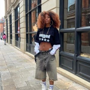 Concert Outfit Vintage Distressed Denim Gradient Shorts