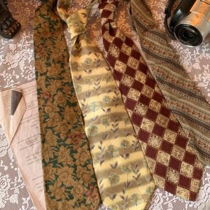 90s Retro Hong Kong Style Floral Bow Tie Shirt Accessory - Handmade Versatile Long Tie for Y2K Fashion
