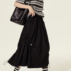 American Retro Black A-Line Half Skirt for Women, Summer Asymmetric Drawstring Design, Hip-Covering Umbrella Style