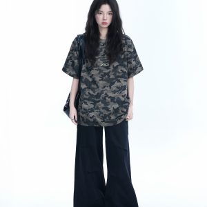 American Retro Camouflage Oversized Short Sleeve T-Shirt for Women - Summer Loose Fit Tee with Graphic Design