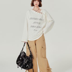 American Retro Hollowed-Out Long Sleeve T-Shirt for Women - Loose Fit, Niche Style, Autumn 2023 Fashion