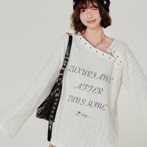 American Retro Hollowed-Out Long Sleeve T-Shirt for Women - Loose Fit, Niche Style, Autumn 2023 Fashion