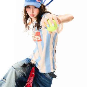American Retro Sports Style Short-Sleeve T-Shirt for Women - Slim Fit Summer Top, Versatile 90s Inspired Fashion