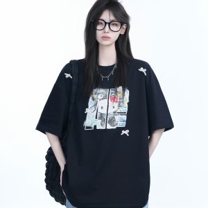 American Retro Style Black Short-Sleeve T-Shirt for Women with Kitty Cat Graffiti, Loose Round Neck, Y2K Vibe, Casual Fashion Top