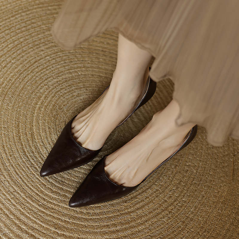 Artistic Retro Genuine Leather High Heels for Women - Pointed Toe, Shallow Mouth, Thin Commuting Shoes, French Style