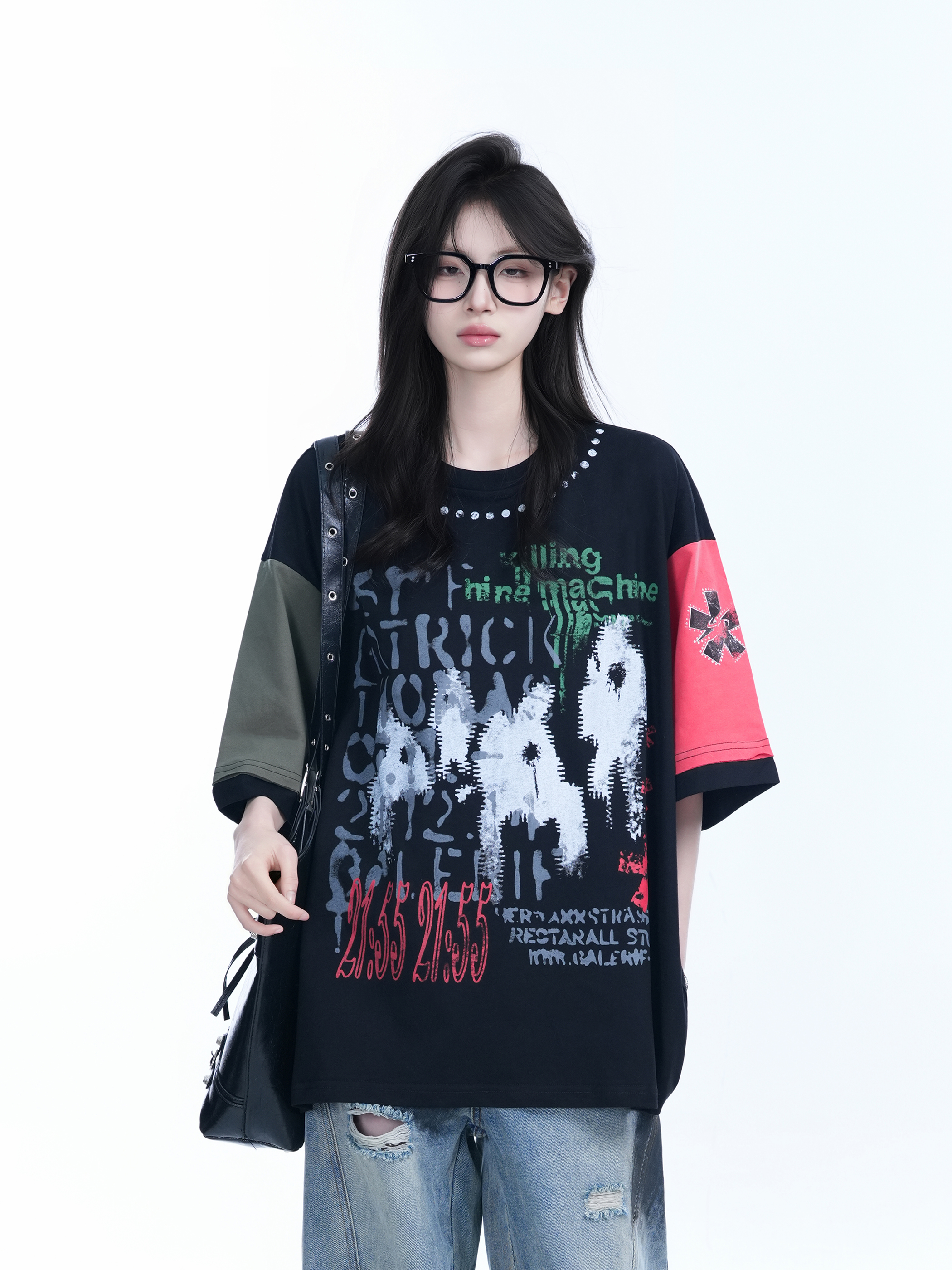 Color-Block Graffiti T-Shirt for Women - American Industrial Style, Loose Fit Short Sleeve, Trendy Streetwear Design