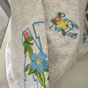Embroidered Floral Letter Raglan Short Sleeve T-Shirt for Women - Summer Streetwear, High-End Couple Outfit, Trendy 90s Style Top