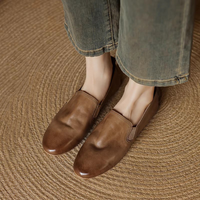 Genuine Leather Round Toe Slip-On Loafers for Women - Retro Vintage Flat Shoes