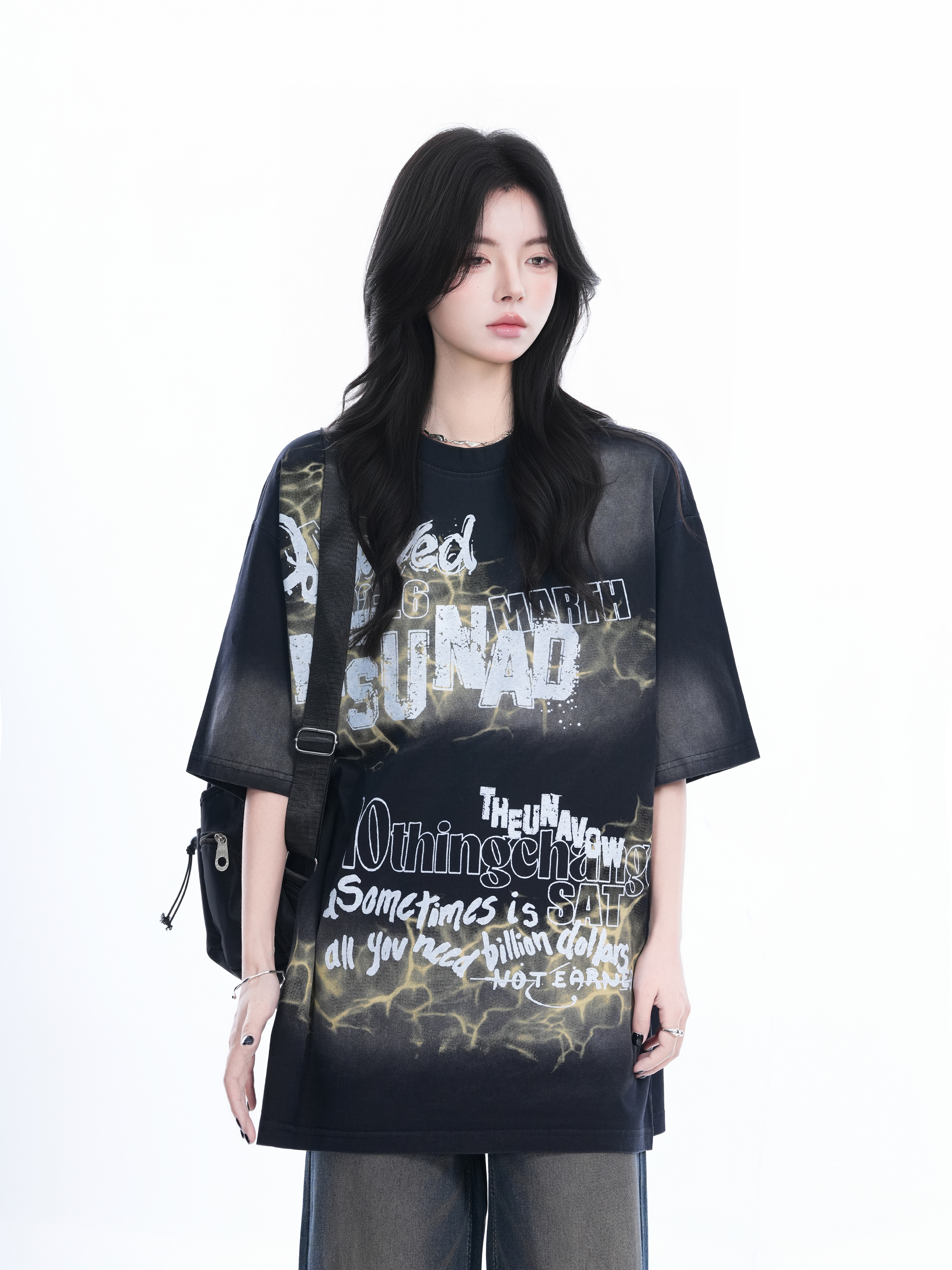 Gradient Pink Oversized Short Sleeve T-Shirt for Women - Trendy American High Street Style with "Sit and Eat Until the Mountains Are Empty" Design