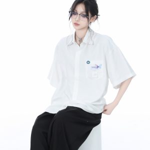 High-End White Short Sleeve Shirt for Women, Unique Loose Casual Design, Trendy Summer Fashion