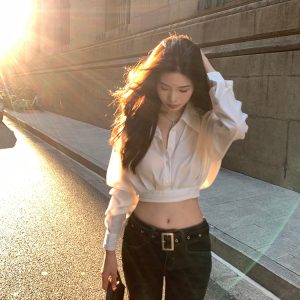 High-Quality Comic Print Long Legs Women's Vintage Mid-High Waist Slimming Flared Jeans for Summer Fashion