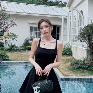 High Waist A-Line Short Skirt for Tall Women - Elegant Spring Summer Dress with Square Neck and Spaghetti Straps, Slimming Fit
