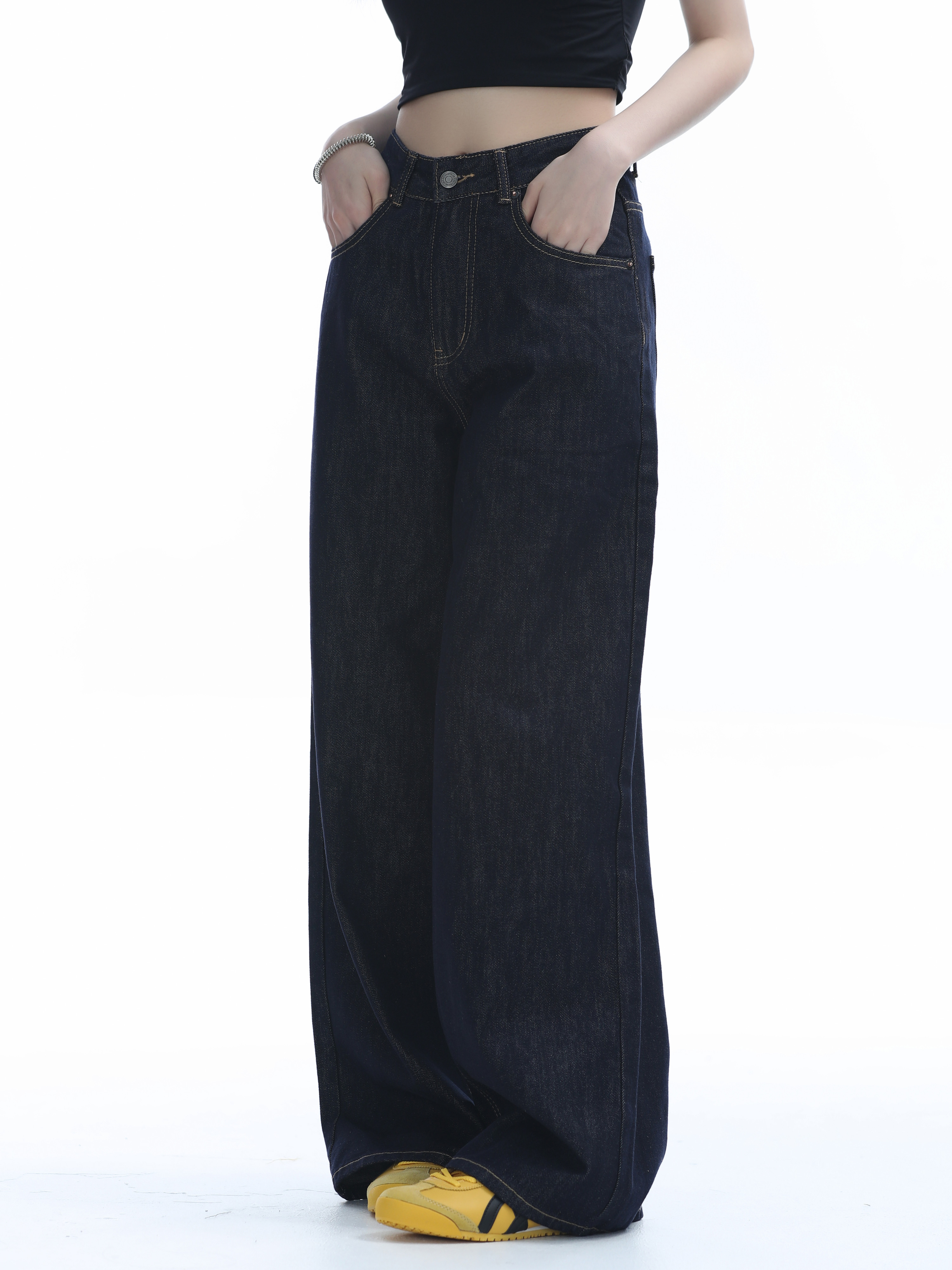 High-Waisted American Retro Wide-Leg Jeans for Women, Casual Draped Floor-Length Pants in Lazy Style