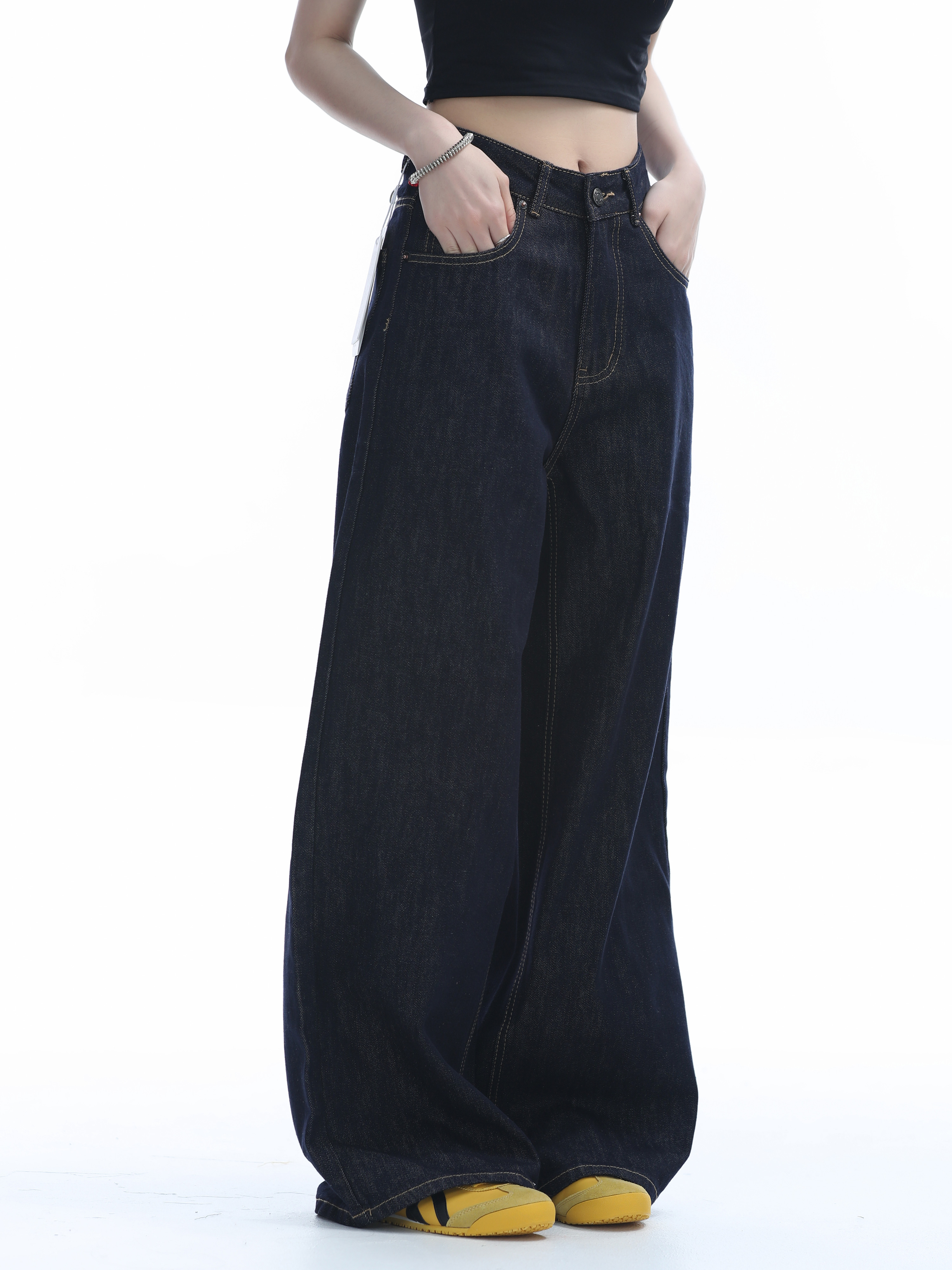 High-Waisted American Retro Wide-Leg Jeans for Women, Casual Draped Floor-Length Pants in Lazy Style
