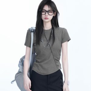 Irregular Pleated Slim Fit Short-Sleeved T-Shirt for Women - Trendy Casual Style