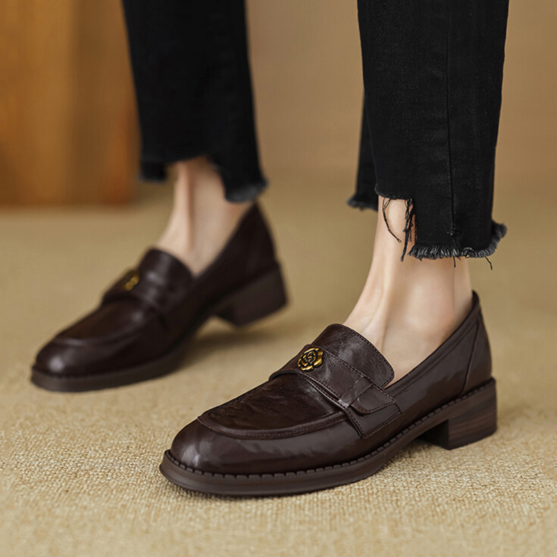 Italian-Style Soft Leather Chelsea Ankle Boots for Women - Chunky Heels, Non-Fatiguing, 90s Inspired, Stylish Comfort
