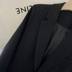 Korean Style Black Metal Buckle Vintage Blazer for Women - 2025 Spring Autumn Petite Fashion Jacket