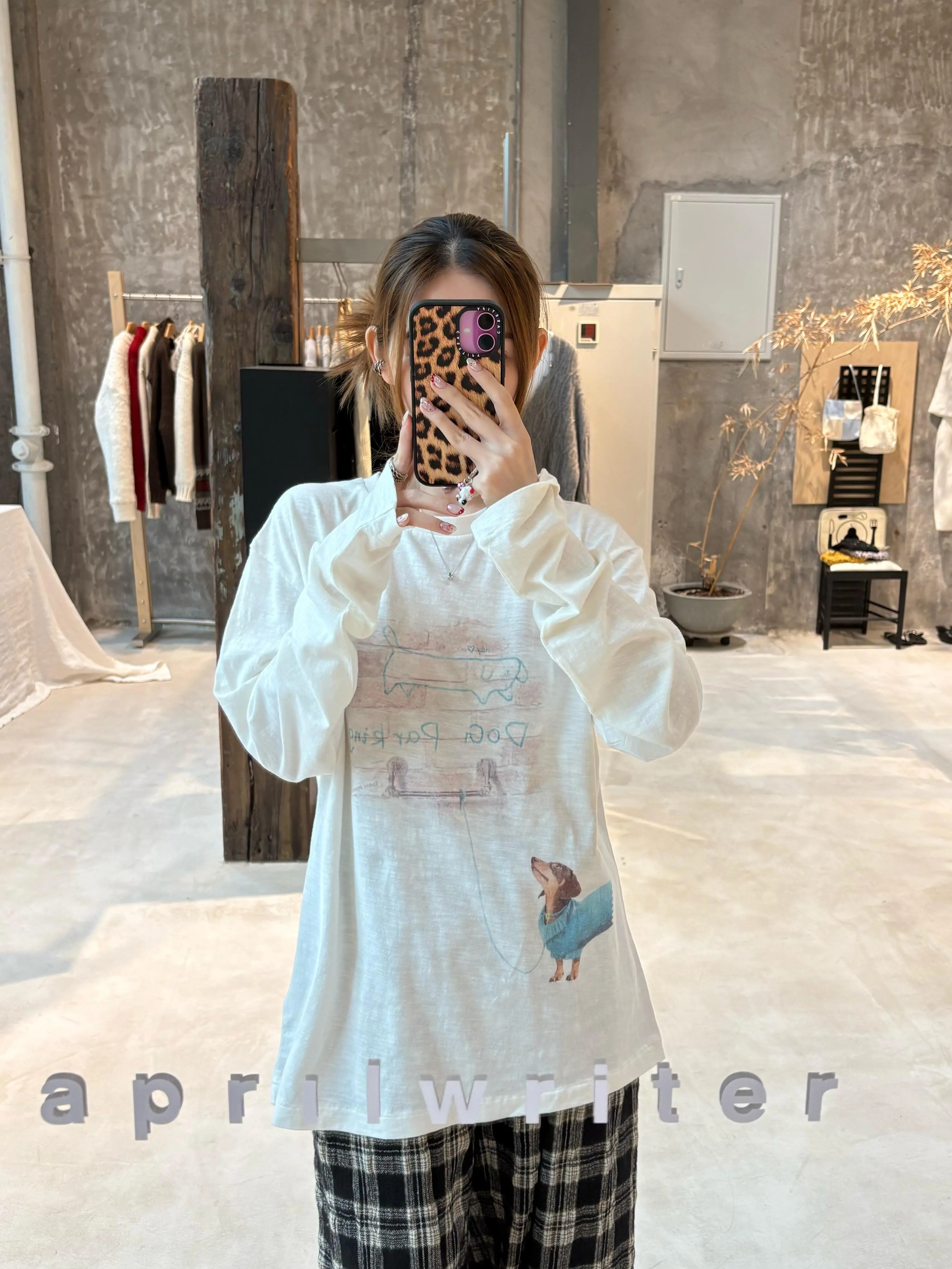 Korean Style Cartoon Print Loose Round Neck Long Sleeve T-Shirt in Soft Bamboo Cotton - Casual & Comfortable Fashion Essential