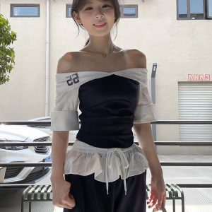 Korean-Style Color-Blocking One-Shoulder Sports Suit for Women, Summer Ruffled Hem Top & Curved Pants Two-Piece Set