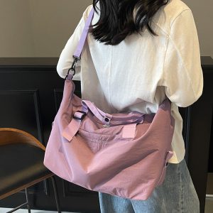 Large Capacity Women's Commuter Travel Bag - Lightweight Fitness Shoulder Bag, Perfect for Maternity & Everyday Use