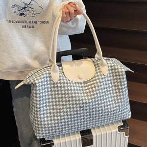 Lightweight Large-Capacity Travel Bag - Versatile Commuting Shoulder Bag for Business Trips, Gym, and Maternity Storage