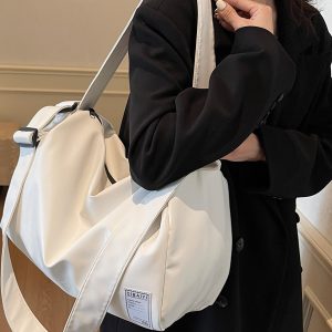 Lightweight Large-Capacity Travel Bag for Women - Versatile Crossbody Sports Bag for Fitness and Short-Distance Travel
