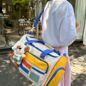 Lightweight Large Capacity Travel Handbag for Women - Stylish Storage Bag for Fitness, Maternity, and Short-Distance Journeys