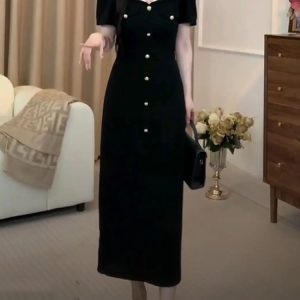 Navy Collar Short Sleeve Plus-Size Dress for Curvy Figures - Trendy Summer Style, Flattering Fit, Elegant Black Dress
