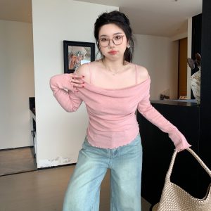 Off-Shoulder Solid Color Plus Size Knitted Shirt - High-End Feel, Slightly Chubby Style, Trendy Casual Top for Effortless Elegance
